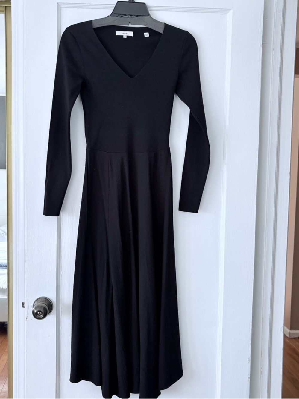 Vince Black V-Neck Long Sleeve Midi Dress, XS
